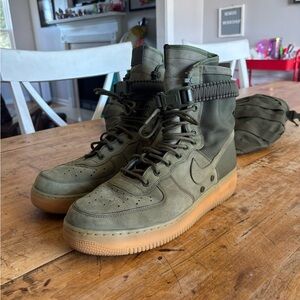FIRST DROP ORIGINAL NIKE AIRFORCE 1 SPECIAL FORCE W/ UTILITY BAG SIZE 13